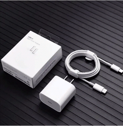 Quick Charge 4.0 3.0 QC PD Charger 20W QC4.0 QC3.0 USB Type C Fast Charger for iPhone 14 13 12 8 Xiaomi Phone PD Charger